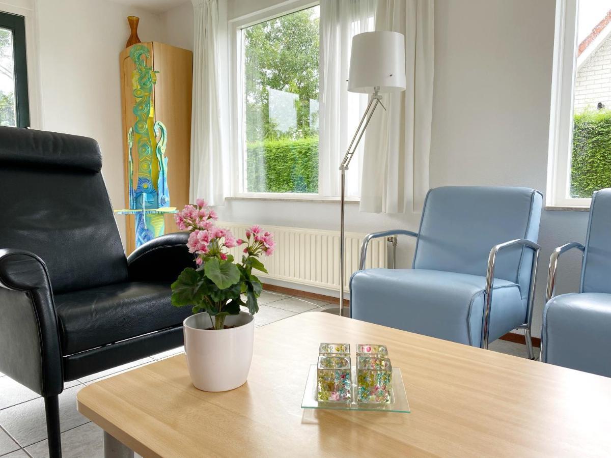 Modern en kleurrijk vakantiehuisje aan de Zeeuwse kust - Stern 263 Breskens Buitenkant foto