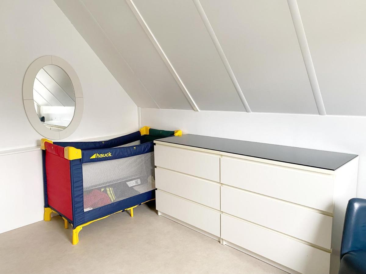 Modern en kleurrijk vakantiehuisje aan de Zeeuwse kust - Stern 263 Breskens Buitenkant foto